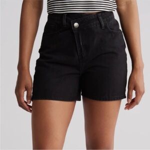 Flying Angel Asymmetric Cross Button Denim Shorts in Black, Size 9/29, NWT